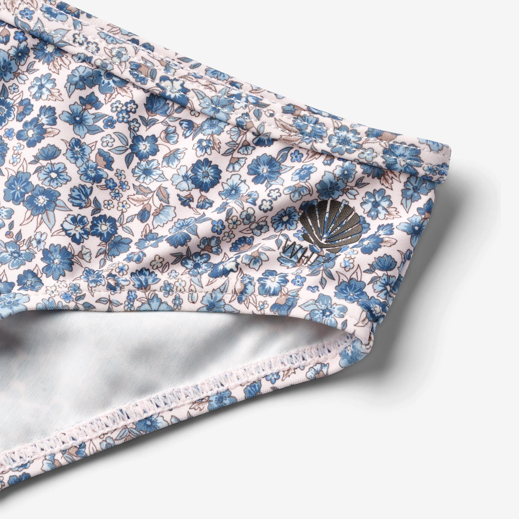 the-perfect-way-to-shop-for-bikini-laerke-blue-flower-meadow-sale_7.jpg