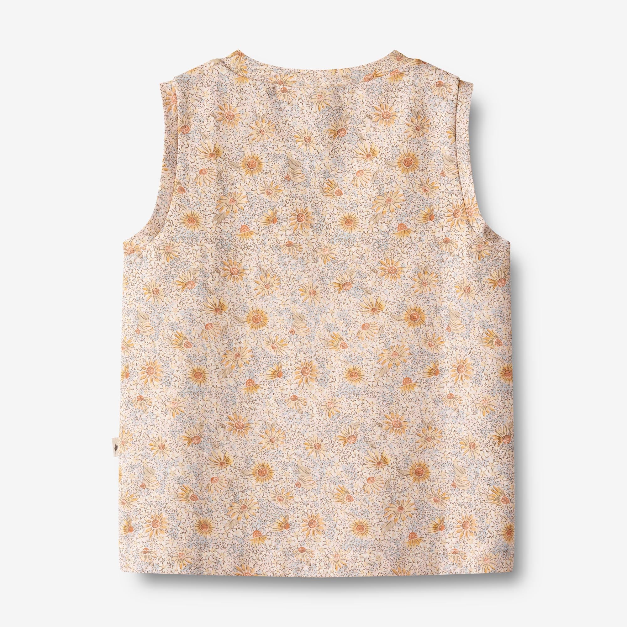 we-make-shopping-for-armeloses-top-minella-coneflowers-fashion_1.jpg
