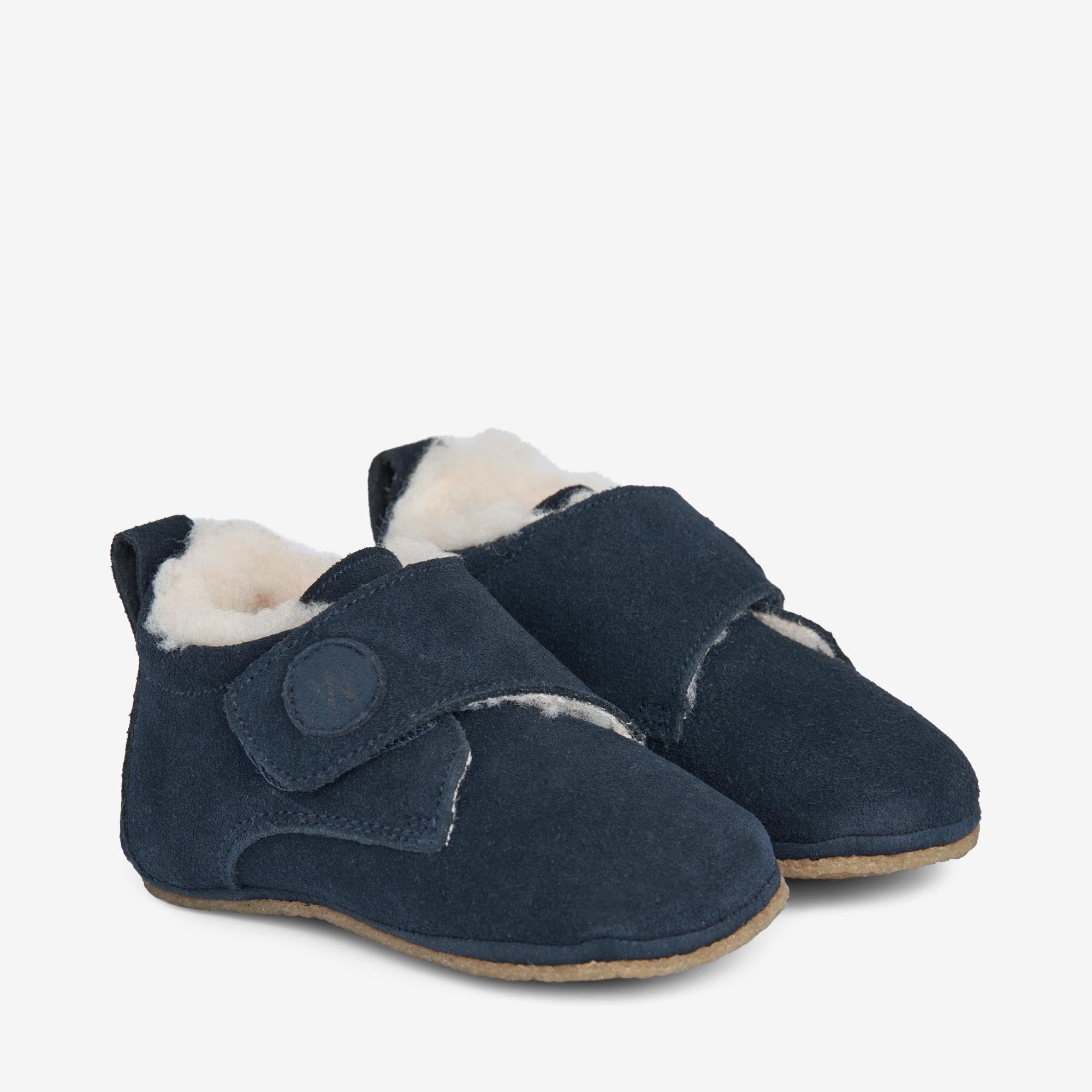 get-the-latest-in-sports-wolle-hausschuh-taj-navy-online_0.jpg