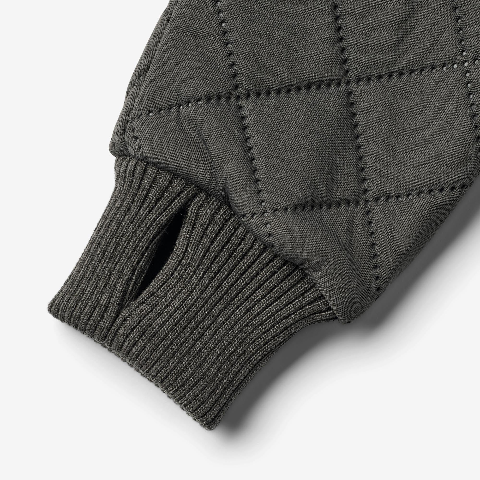 find-your-dream-thermo-jacke-loui-raven-online_3.jpg