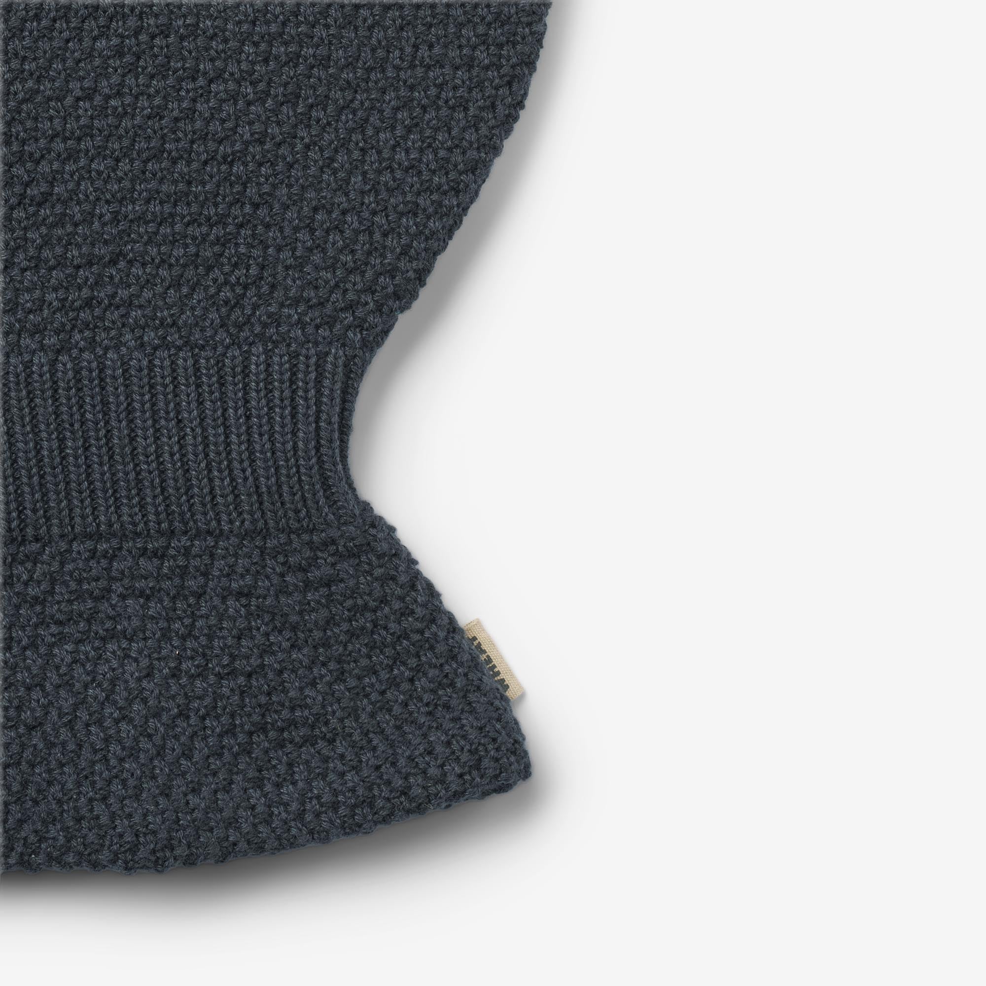 the-one-place-to-find-cheap-strick-balaclava-pomi-navy-fashion_1.jpg