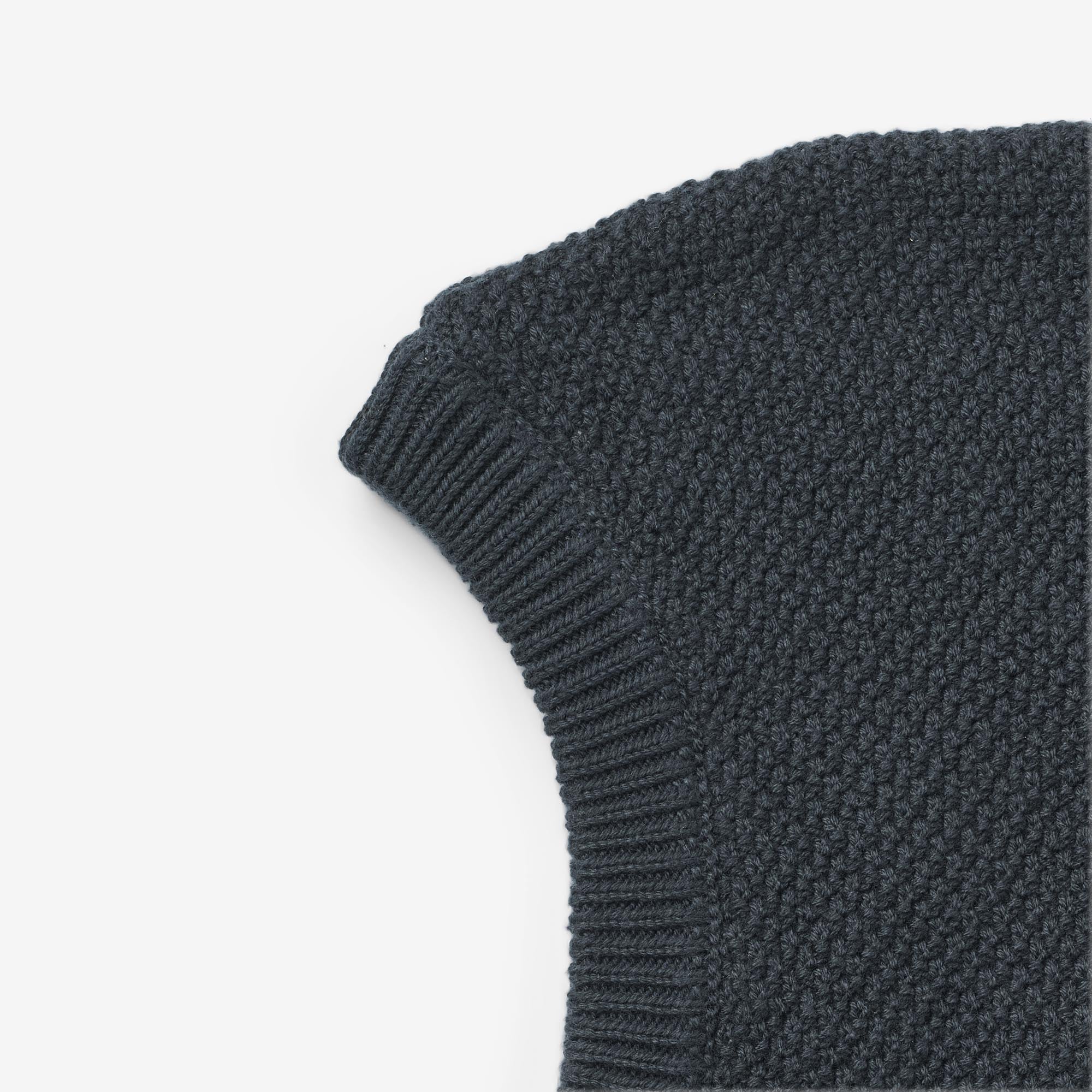 the-one-place-to-find-cheap-strick-balaclava-pomi-navy-fashion_2.jpg