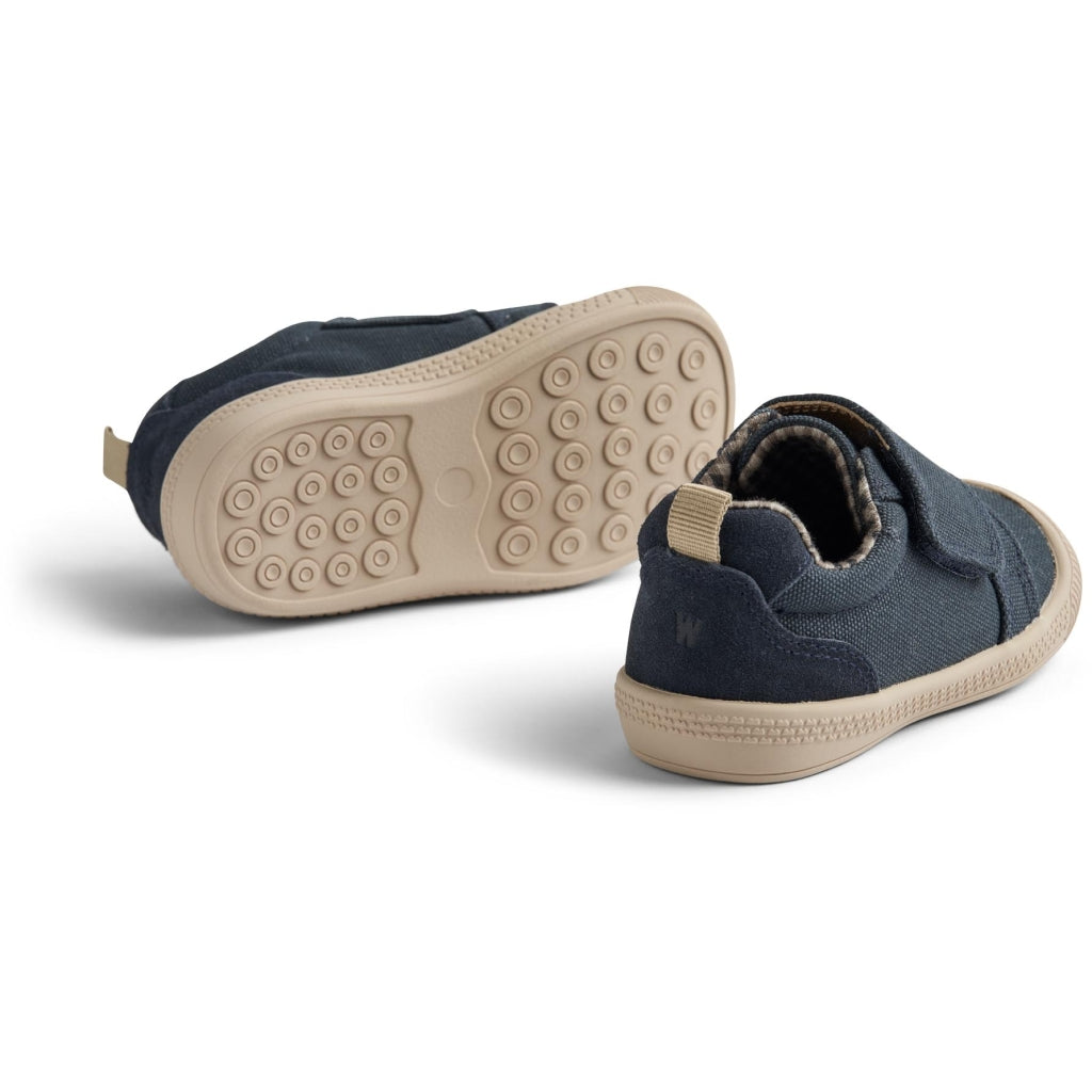find-the-perfect-prewalker-kei-navy-fashion_1.jpg