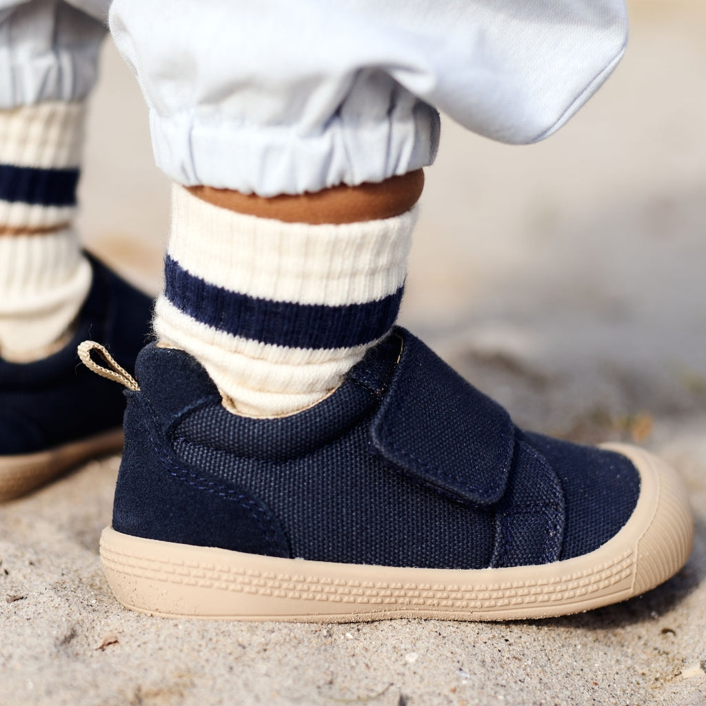 find-the-perfect-prewalker-kei-navy-fashion_4.jpg