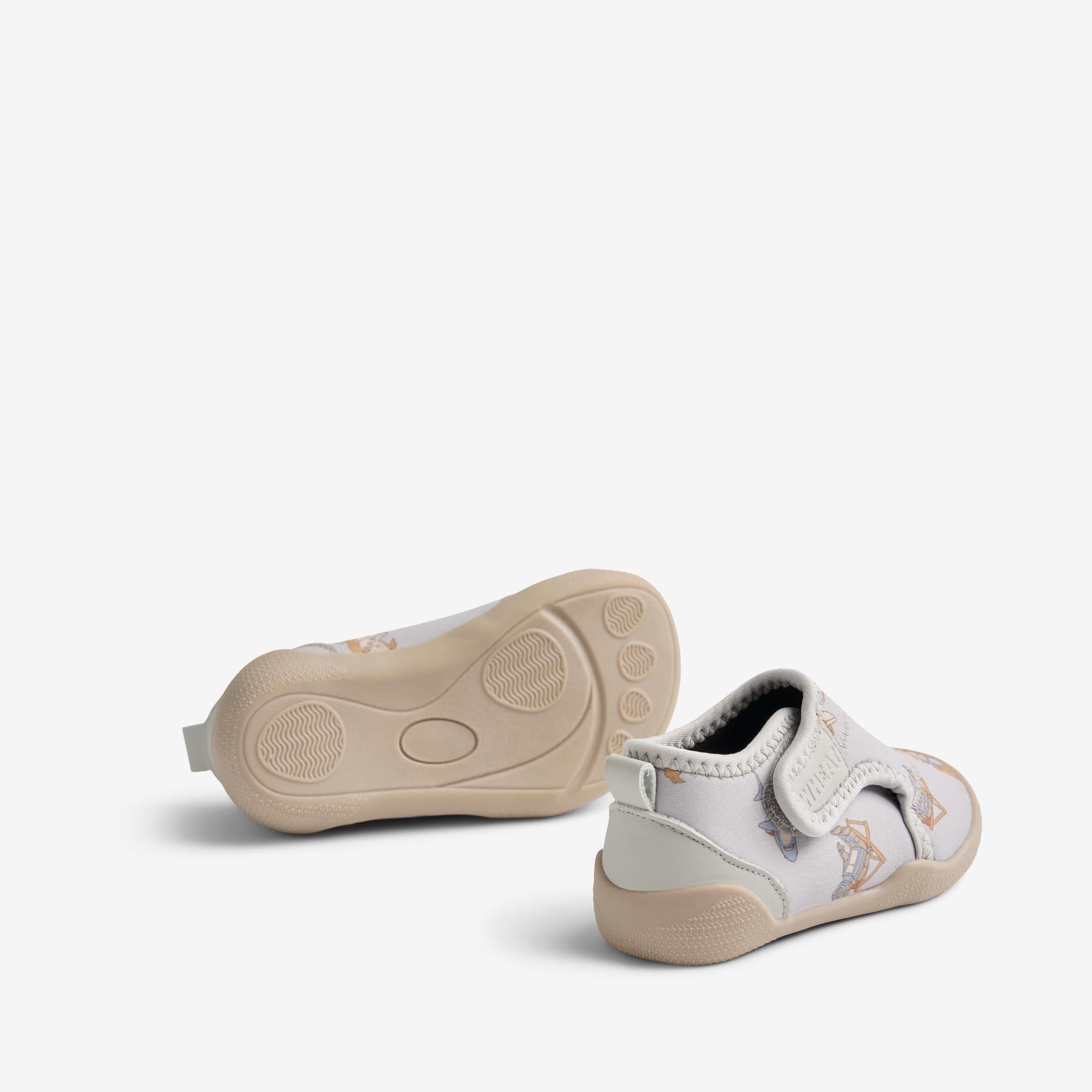 shop-online-and-get-your-favourite-strand-schuh-shawn-swim-club-discount_2.jpg