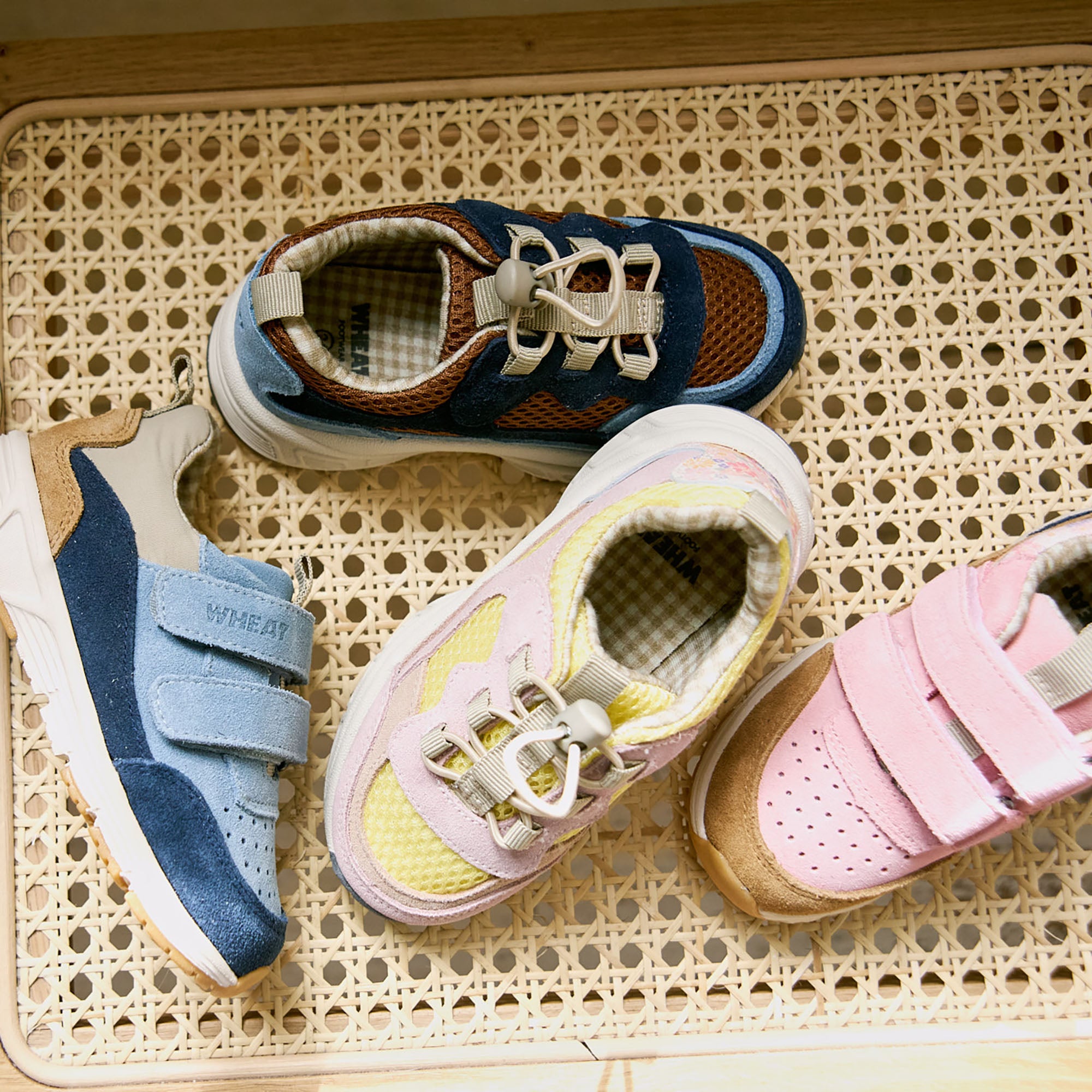 shop-the-official-online-store-of-turnschuh-alin-stormy-sea-supply_5.jpg