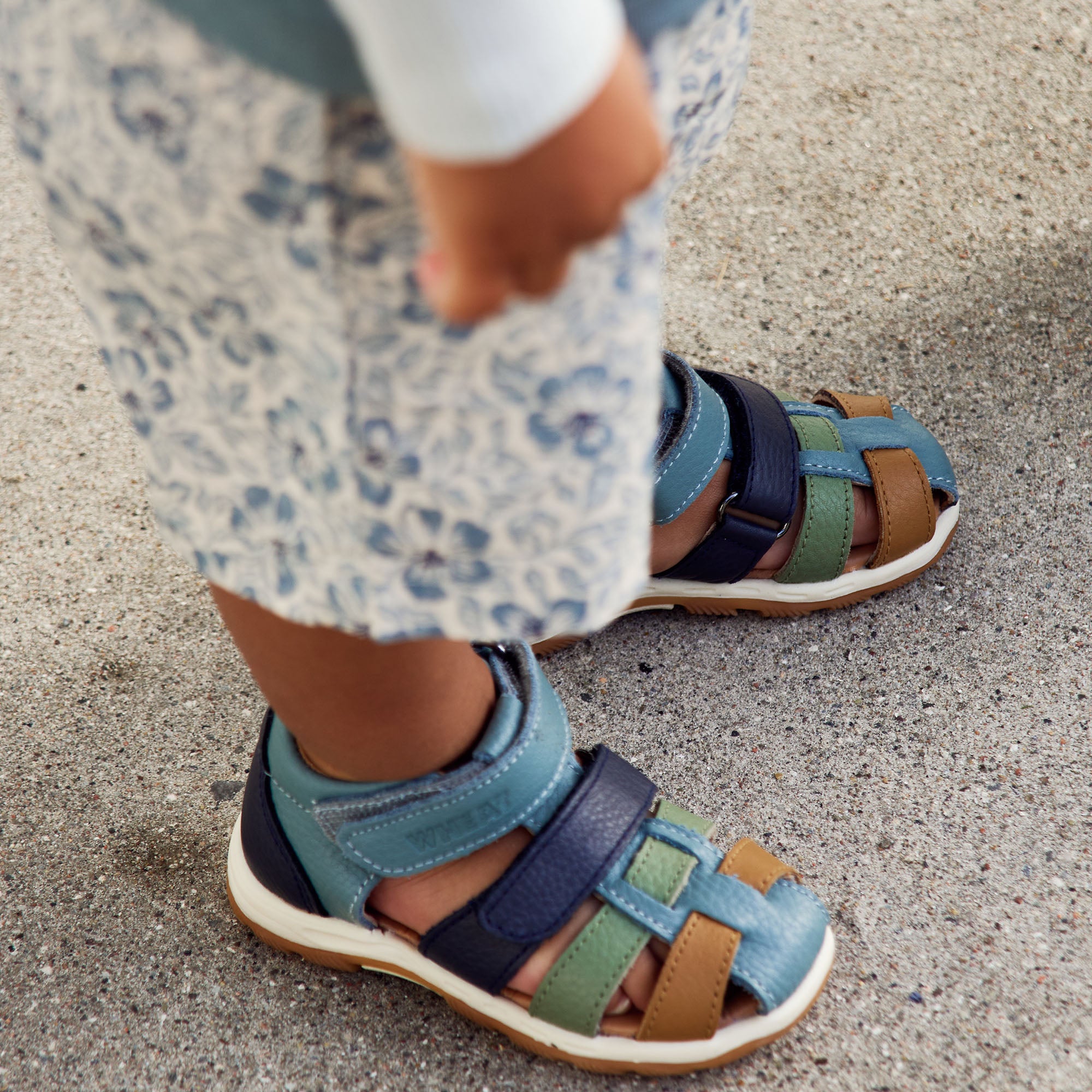 big-savings-on-quality-sandalen-frei-stormy-sea-sale_1.jpg