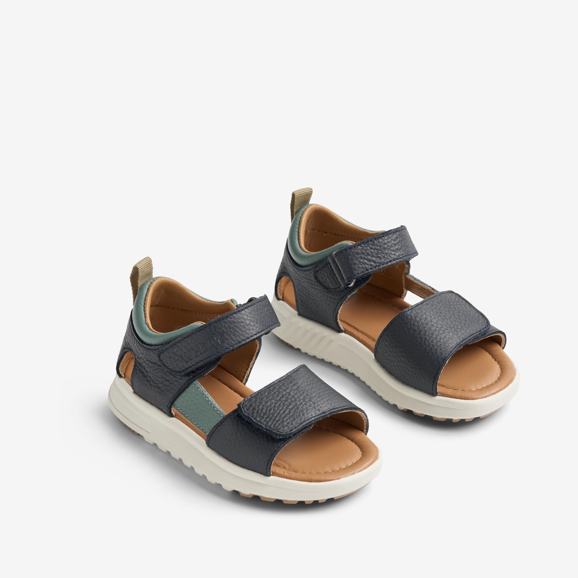 shop-online-and-get-your-favourite-sandalette-maxie-navy-on-sale_0.jpg