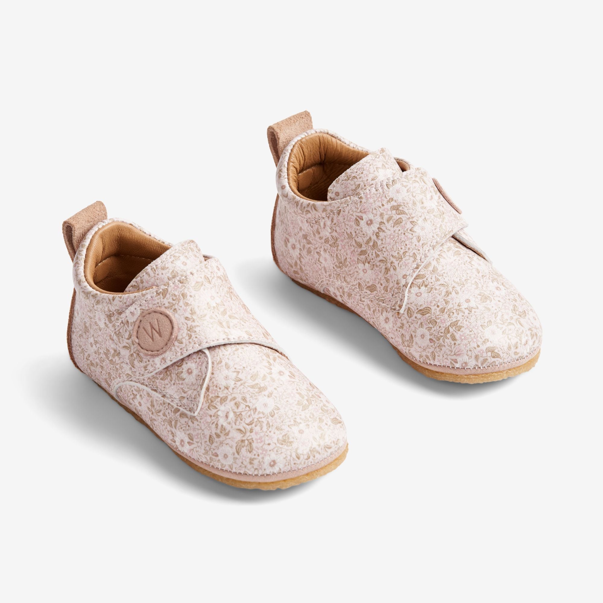 get-your-favorite-players-dakota-hausschuh-mit-aufdruck-baby-rose-flowers-hot-on-sale_0.jpg