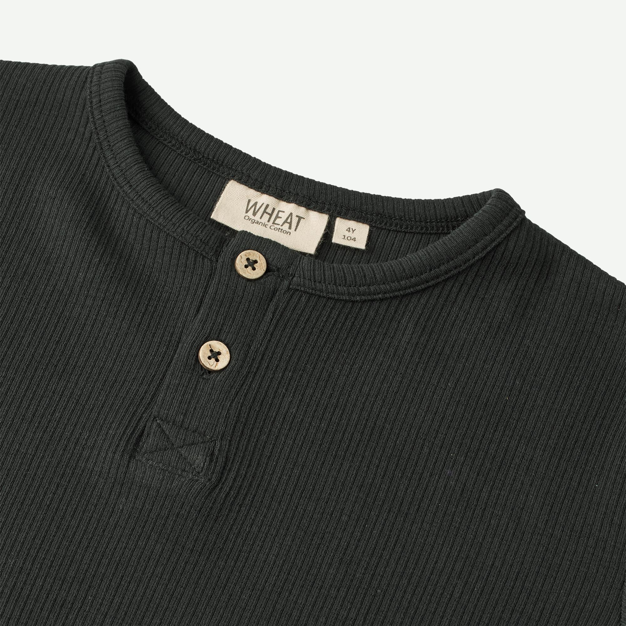find-your-new-favorite-langarmshirt-morris-navy-online_0.jpg