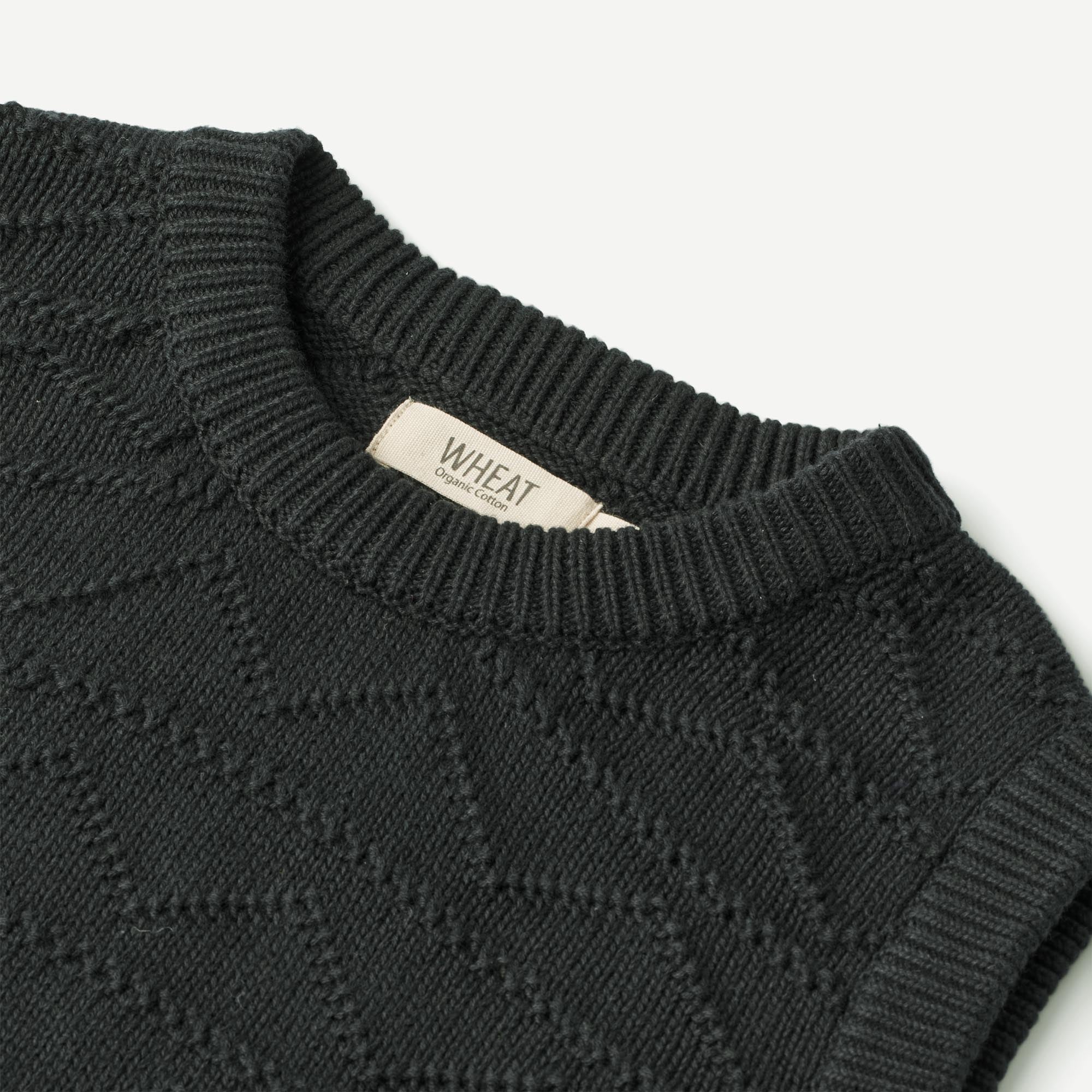 we-are-the-best-place-to-shop-strickpullunder-bobby-navy-online-sale_2.jpg